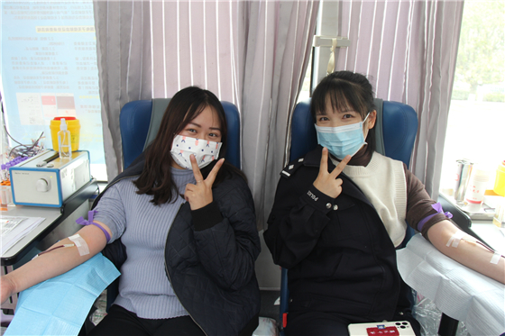 人民警察一心為民，捋袖捐血鐵血柔情——安康市公安局積極開(kāi)展冬季獻(xiàn)血活動(dòng)