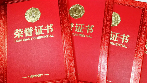 安康李軍，18年獻出“10”個自己……